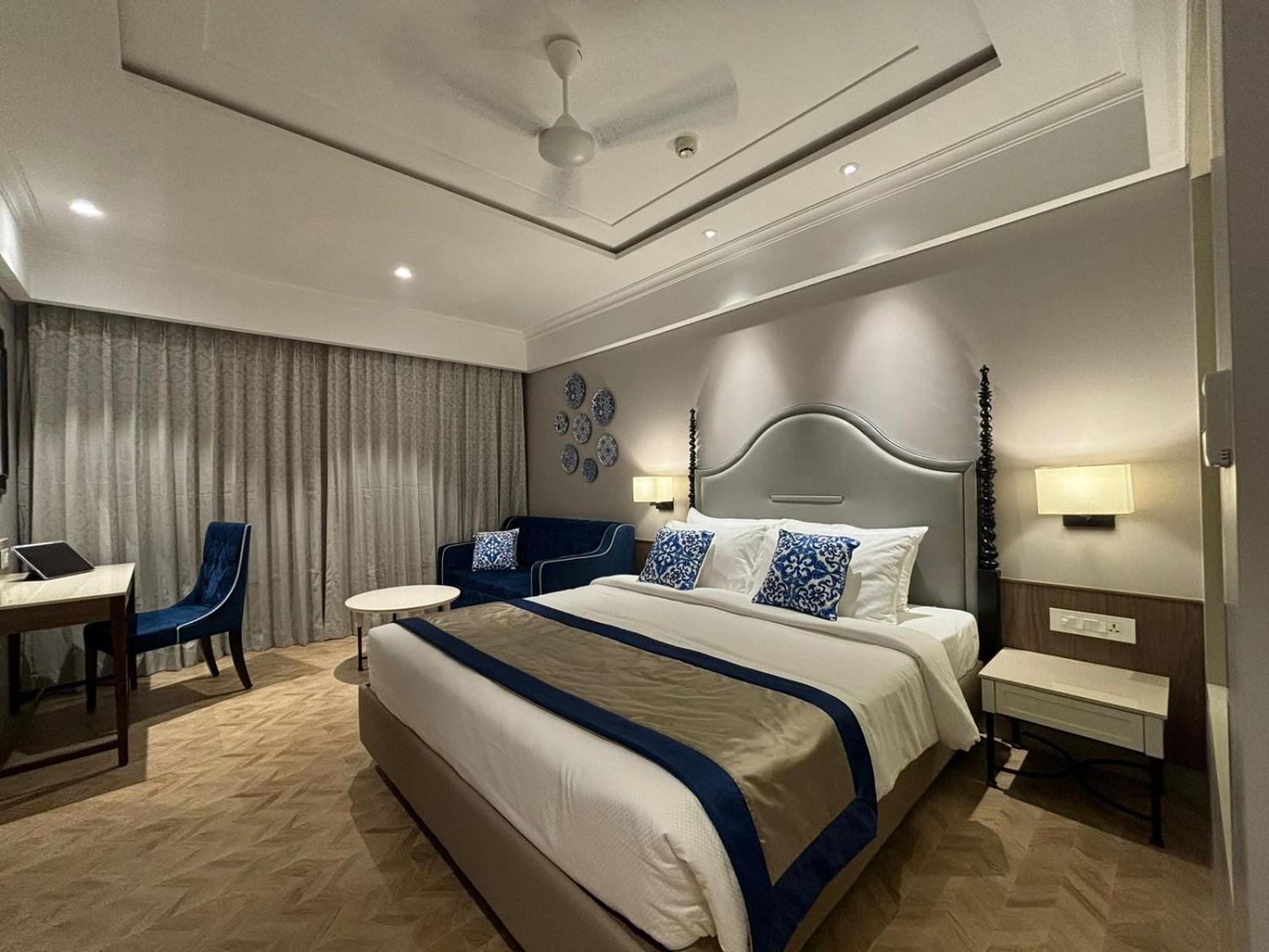 Meritas Auberge Calangute Goa Esterno foto